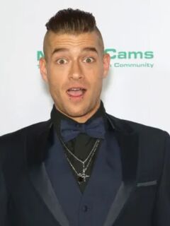 Xander Corvus